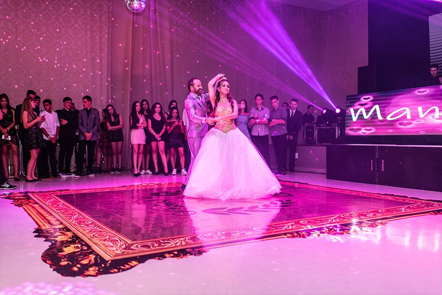 Debutante